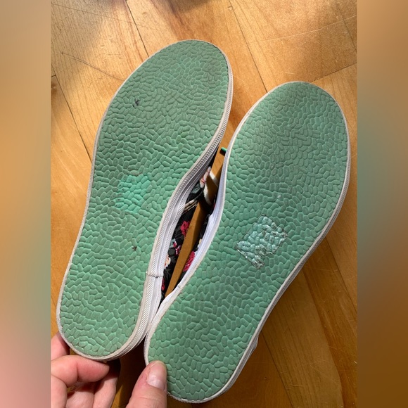 Konkrete women flower shoe size 7 - Picture 5 of 6